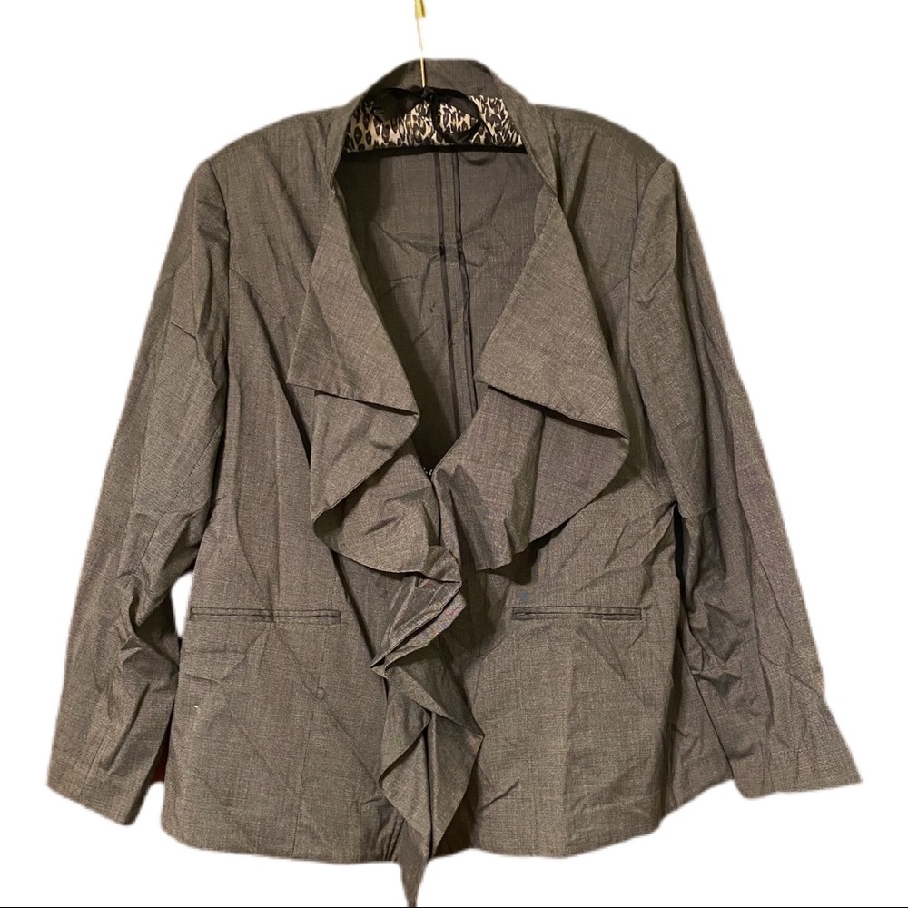 Lane Bryant Size 24 Ruffled Front Blazer
